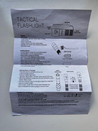 Linterna LED Táctica XML-T6 Potente