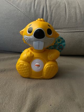 Baúl con muchisimos  juguetes