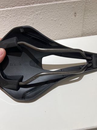 Sillín Fizik Vento R5 Negro