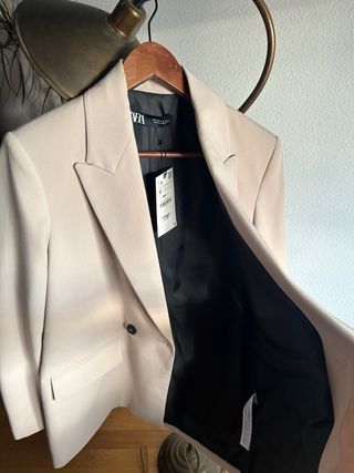 Chaqueta americana mujer ZARA