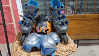 Patines en línea y equipo de protección