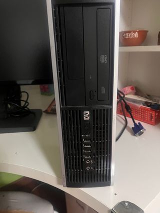 Torre HP Negra/Plateada