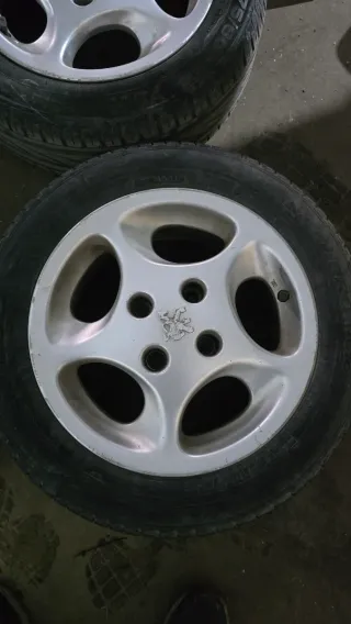 Llantas Peugeot 106 Sport (4 unidades)