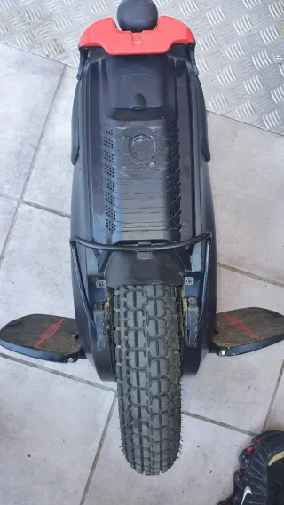 Monociclo Eléctrico Inmotion V12