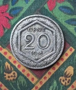 Lote de 13  Monedas de Colección del Mundo