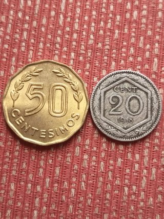 Lote de 13  Monedas de Colección del Mundo