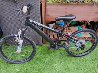 Bicicleta infantil 6-10 años