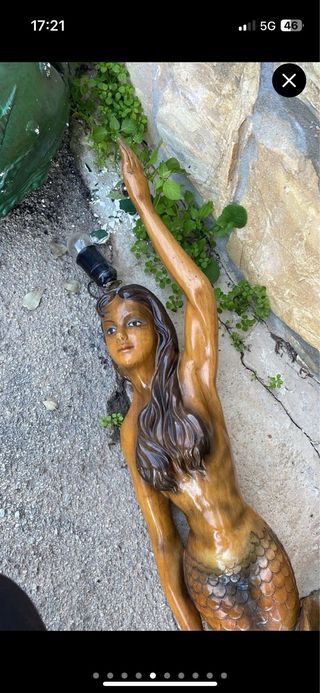 Lámpara Escultura Sirena Metal y Madera