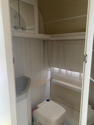 “Caravana Royal avento con avance”