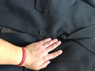 Traje negro elegante