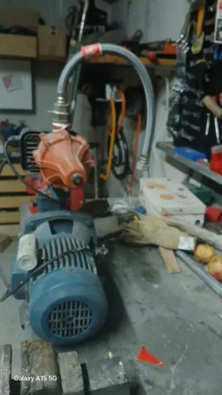 Bomba de agua con presostato