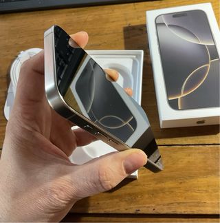 iPhone 15 Pro 256GB Titanio