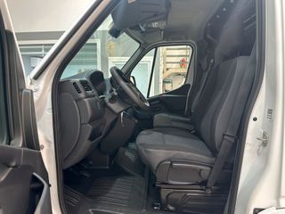 Renault Master Furgón T L2H2 3300 Bl dCi 100kW (135CV)