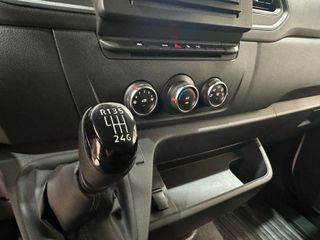 Renault Master Furgón T L2H2 3300 Bl dCi 100kW (135CV)