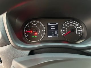 Renault Master Furgón T L2H2 3300 Bl dCi 100kW (135CV)