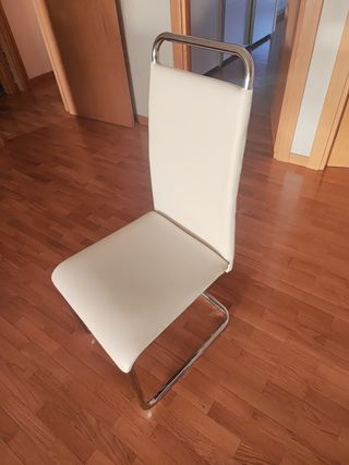 Mesa de comedor extensible cristal y 4 sillas