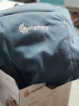 Mochila Ergobaby Embrace Recién Nacido