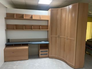 Habitación completa: Armario y escritorio