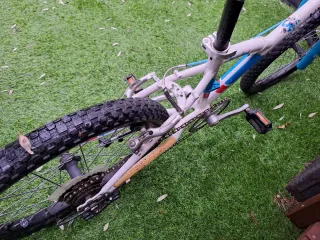Bicicleta BTWIN 6-10 años