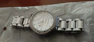 Reloj Luganos Plata Mujer y Reloj QyQ Pqñ Mujer