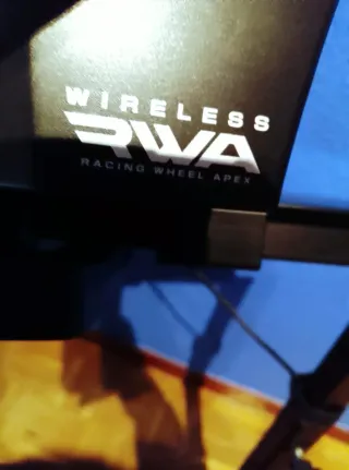 Volante Hori RWA Bluetooth PS4/PC BAJADA DE PRECIO