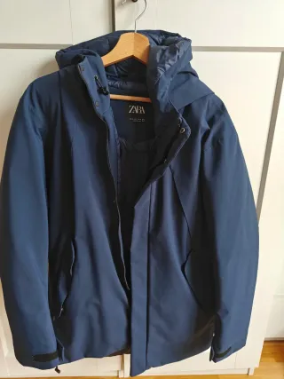 Abrigo Zara Hombre Azul Marino.