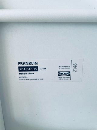 Taburete alto plegable blanco