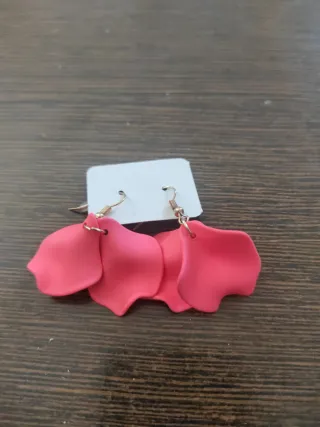 Pendientes acrílicos rosa pétalos