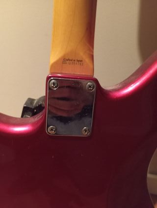 Fender Jaguar Japonesa Candy Apple Red