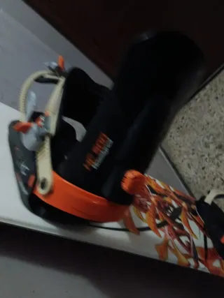 Tabla de Snowboard con Fijaciones