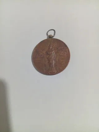 Medalla religiosa antigua.5cm.