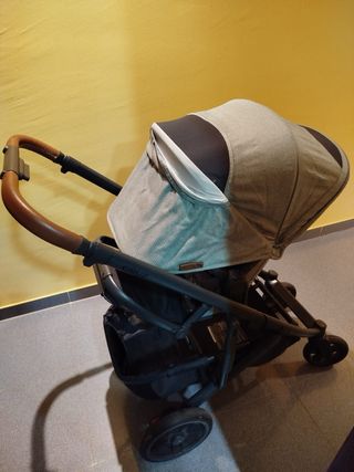 Carro Uppababy Cruz completo con capazo y silla