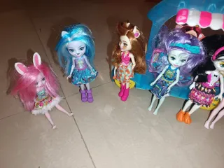 Lote 7 Muñecas Enchantimals