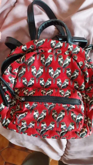 Mochila con estampado de pájaros