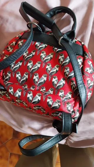 Mochila con estampado de pájaros