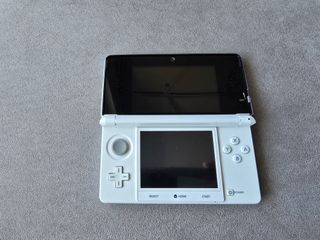 Nintendo 3DS Ice White Completa Scatola