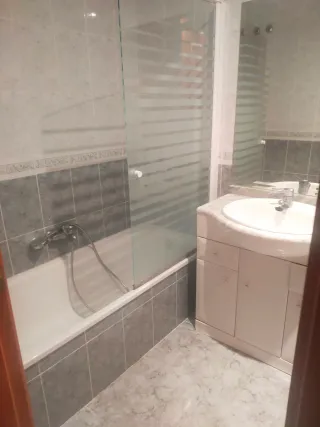 Alquiler de habitación doble con baño privado
