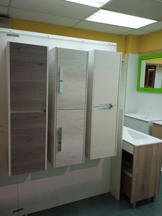 C002 - Columna de baño 35x26x120 cm