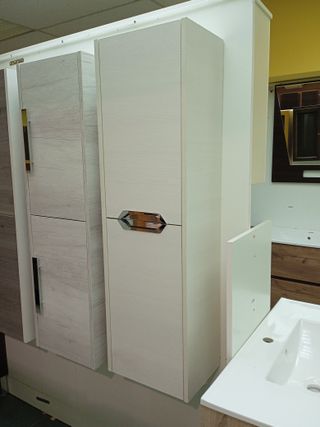 C002 - Columna de baño 35x26x120 cm