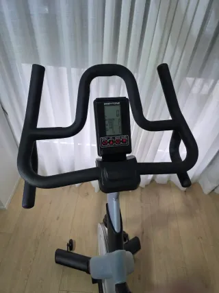 Bicicleta Spinning BodyTone DS25
