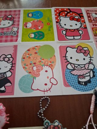 HELLO KITTY, llaveros antiguos, PHOSKITOS, y más