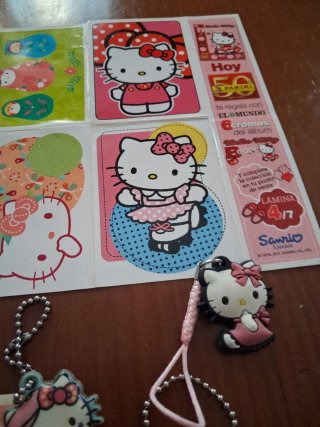 HELLO KITTY, llaveros antiguos, PHOSKITOS, y más
