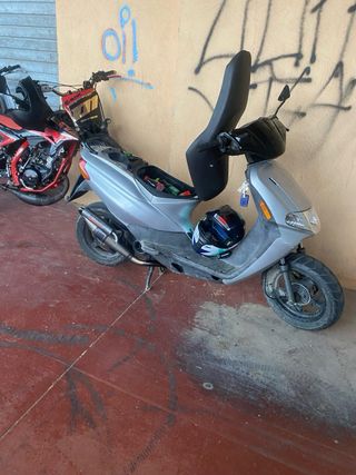 Derbi Atlantis 50cc Motor Piaggio