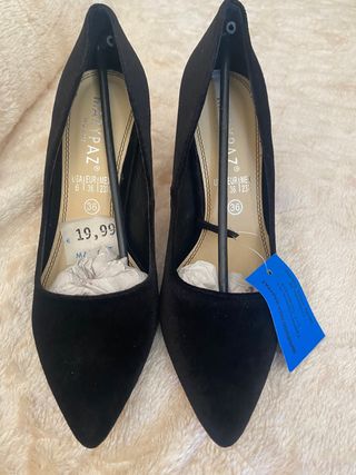 Zapatos tacón Marypaz negros terciopelo T.36