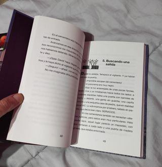 Libro El Cementerio de los Espectros Sangrantes