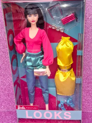 Barbie bambola Signature Looks 19 Mattel hjx28