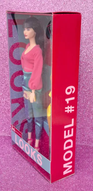 Barbie bambola Signature Looks 19 Mattel hjx28