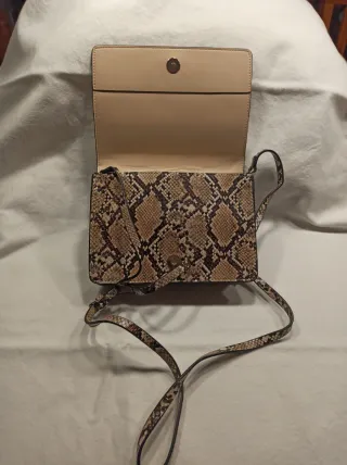 Bolso estampado serpiente
