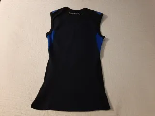 Camiseta Adidas Techfit sin mangas