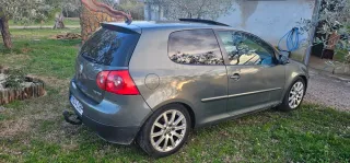 Volkswagen Golf 2004